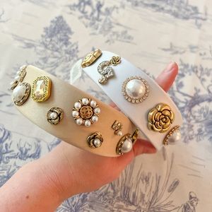 NWT Chic Bauble Headband